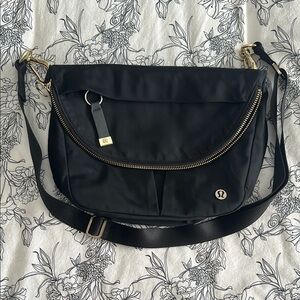 lululemon athletica Black Festival bag 5L